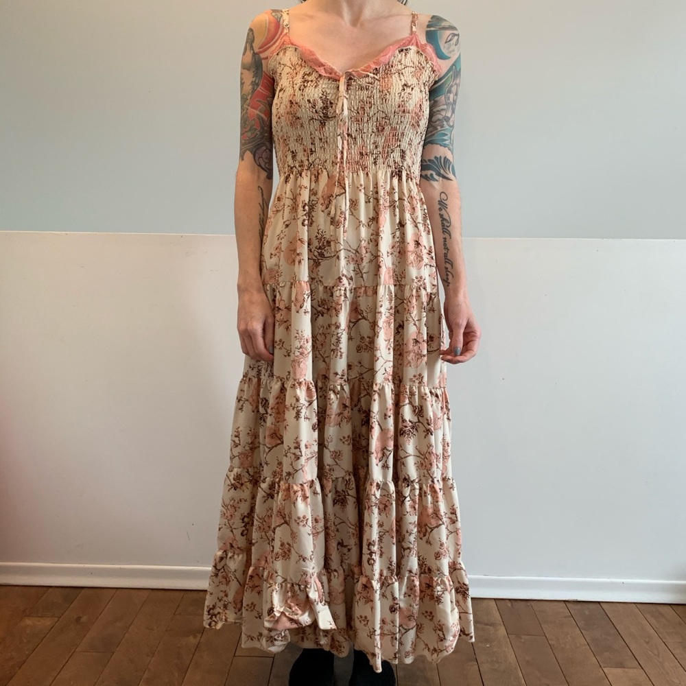 Betsey Johnson cream floral maxi dress - Picture 2 of 3